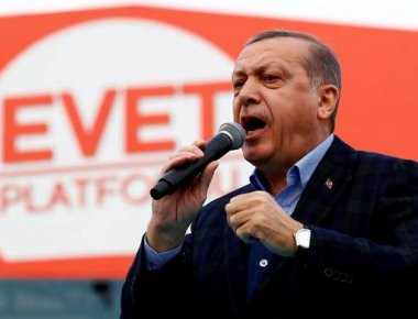 Ρ.Τ Ερντογάν: «Η νοοτροπία των σταυροφόρων της Δύσης και εκείνοι που τους υπηρετούν εδώ στην πατρίδα επιτέθηκαν σε εμάς»